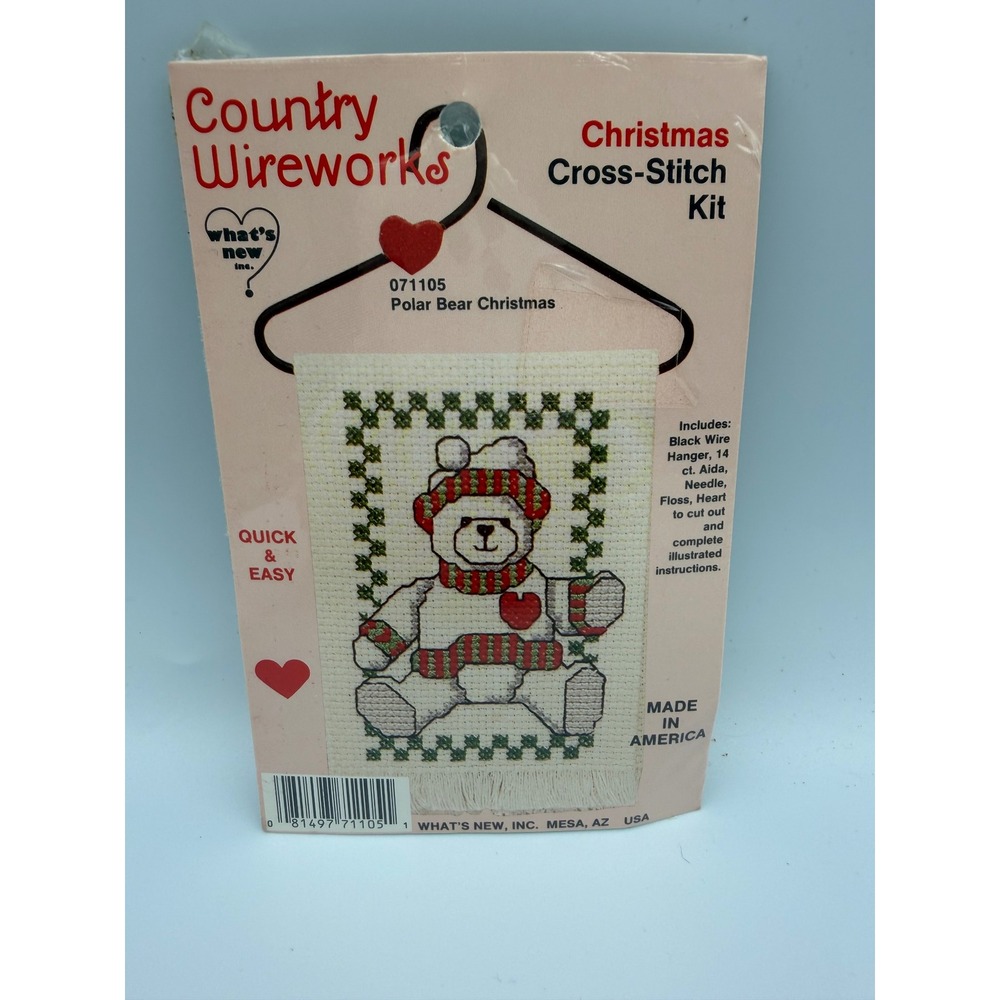 Country Wireworks Polar Bear Christmas Cross-Stitch Kit 071105 Wire Hanger Inclu